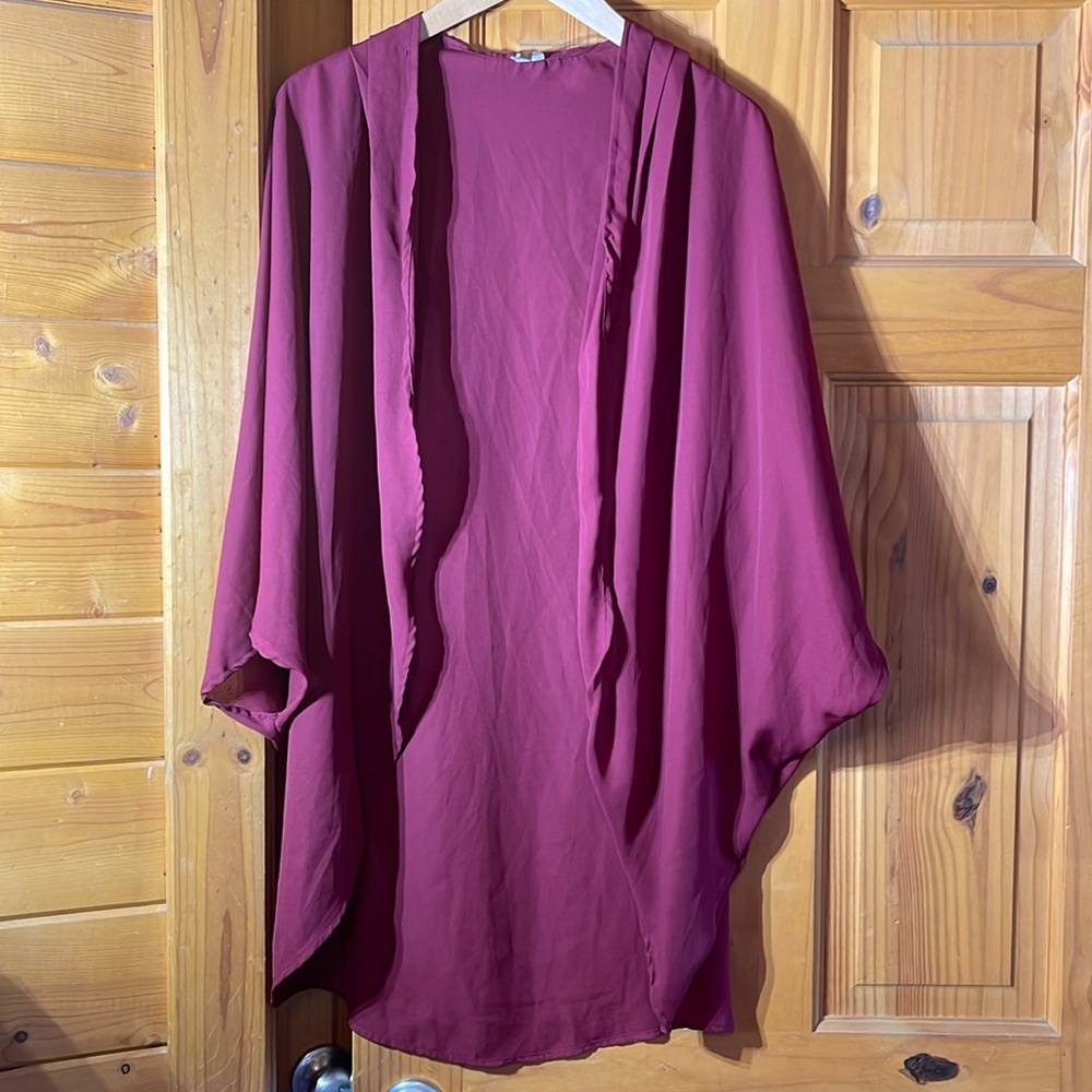 Beautiful cover-up, Women’s: 2XL, Color: Burgundy